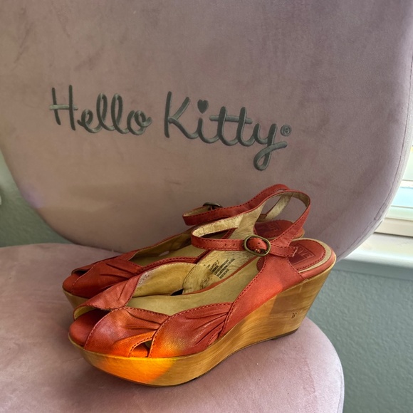 Frye | Shoes | Rare Vintage Aged Rust Leather Frye Wooden  RARE Vintage Genuine Frye Blair Peep Never Worn 7M Leather Wood Platform